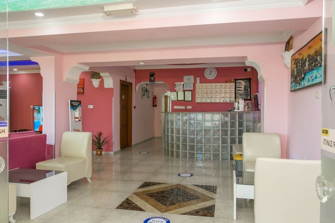 Imagen de los interiores del Enda Lara Hotel. Foto 17
