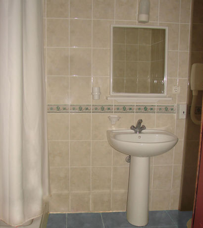 Imagen de los exteriores del Endam Hotel. Foto 7