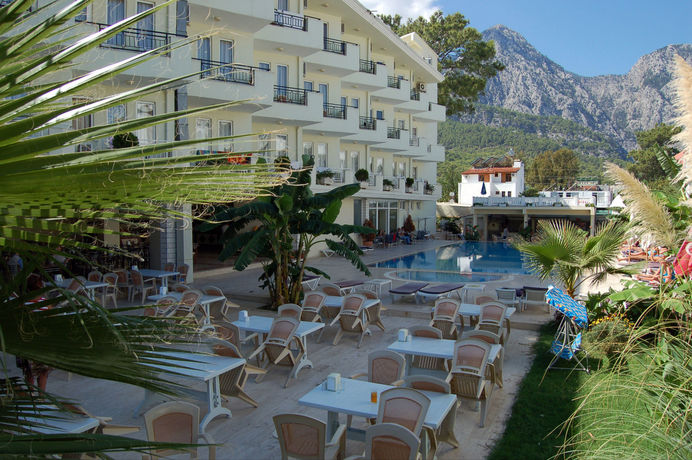 Imagen de los exteriores del Endam Hotel. Foto 12