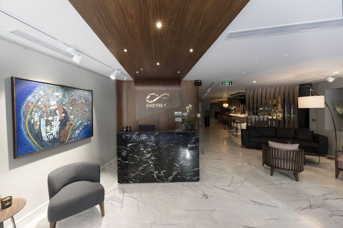 Imagen de los interiores del Endless Art Hotel. Foto 14