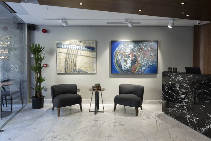 Imagen de los interiores del Endless Art Hotel. Foto 17