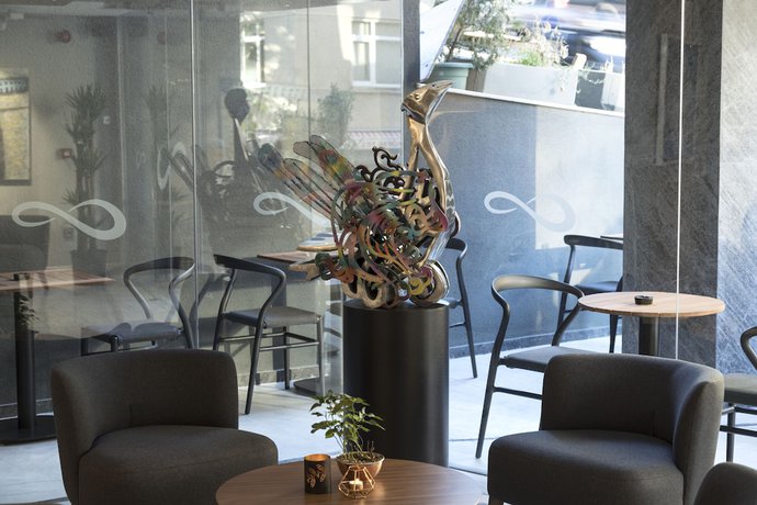 Imagen de los interiores del Endless Art Hotel. Foto 19