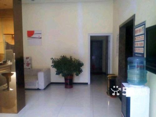 Imagen general del Enshi Fast 8 Business Inn. Foto 4