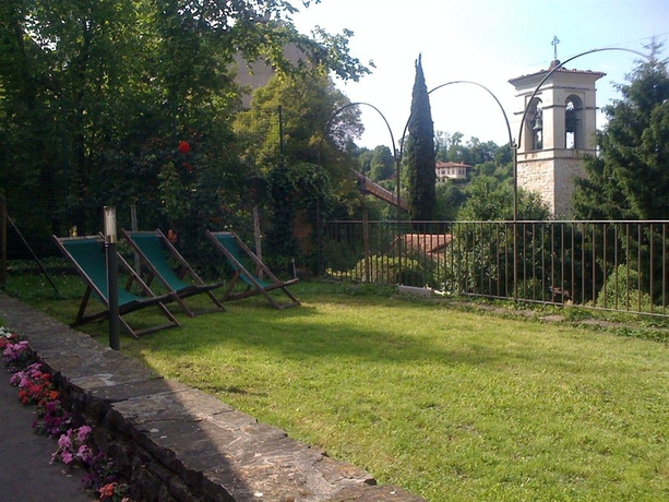 Imagen de los exteriores del Entro Le Mura. Foto 5