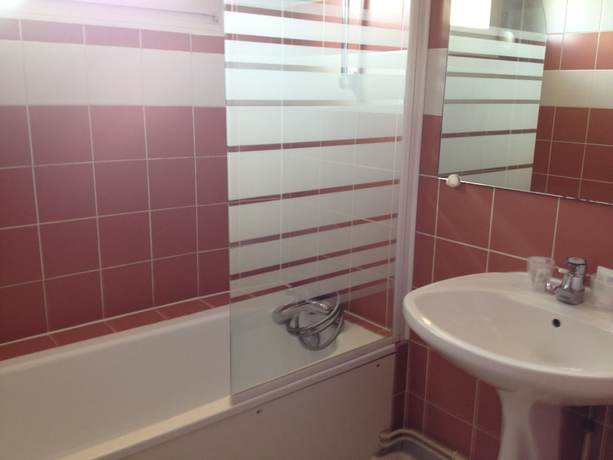 Imagen de la habitación del Enzo Hotels Bulgneville By Kyriad Direct. Foto 9