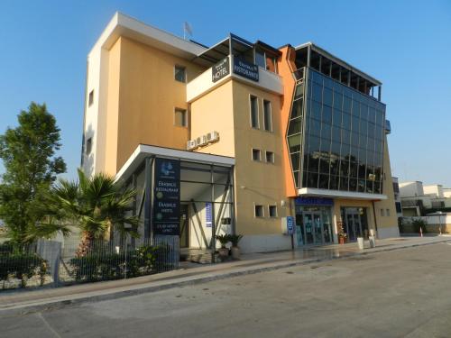 Imagen general del Erasmus Hotel. Foto 2