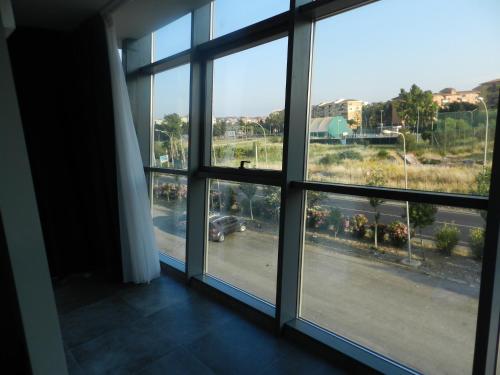 Imagen de la habitación del Erasmus Hotel. Foto 7