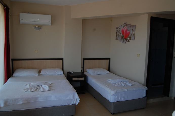 Imagen de la habitación del Erdek Benan Hotel. Foto 7