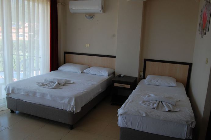 Imagen de la habitación del Erdek Benan Hotel. Foto 8