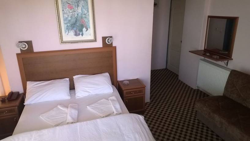 Imagen de la habitación del Erdek Helin Hotel. Foto 7