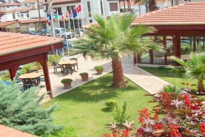 Imagen de los exteriores del Erdem Hotel. Foto 15