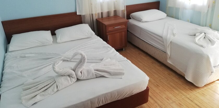 Imagen de la habitación del Erenler Otel. Foto 16