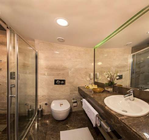 Imagen de la habitación del Eretna Hotel. Foto 9