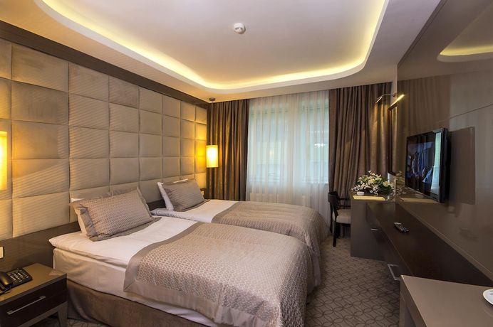 Imagen de la habitación del Eretna Hotel. Foto 14