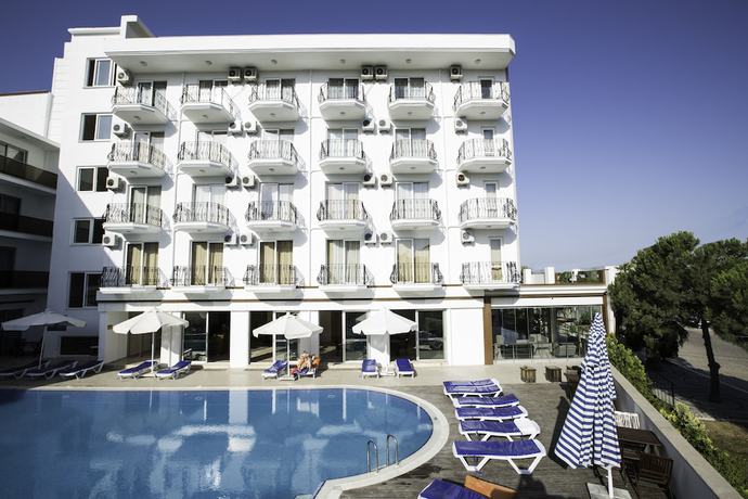 Imagen de la piscina del Ergin Hotel, Ayvalik. Foto 19
