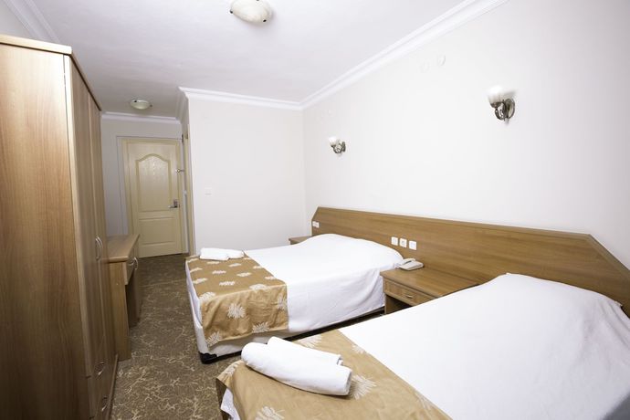 Imagen de la habitación del Ergin Hotel, Ayvalik. Foto 11