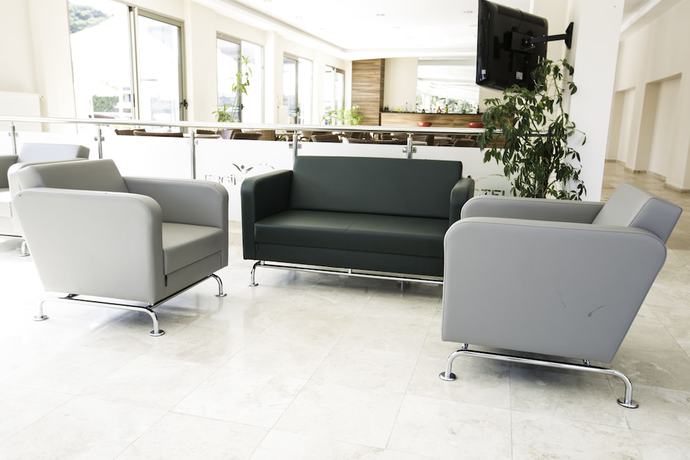 Imagen de los interiores del Ergin Hotel, Ayvalik. Foto 17