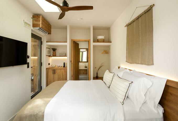 Imagen general del Ergon Beach House Nikiti. Foto 13