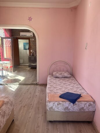 Imagen general del Erkal Pansion, Antalya. Foto 8