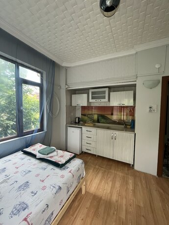 Imagen de la habitación del Erkal Pansion, Antalya. Foto 14