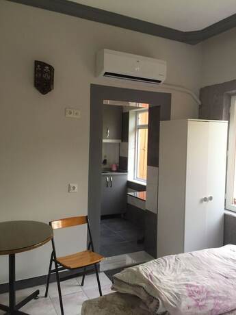 Imagen de la habitación del Erkal Pansion, Antalya. Foto 17