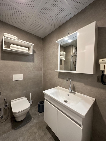 Imagen de la habitación del Erom Otel. Foto 11