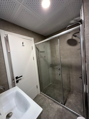 Imagen de la habitación del Erom Otel. Foto 13