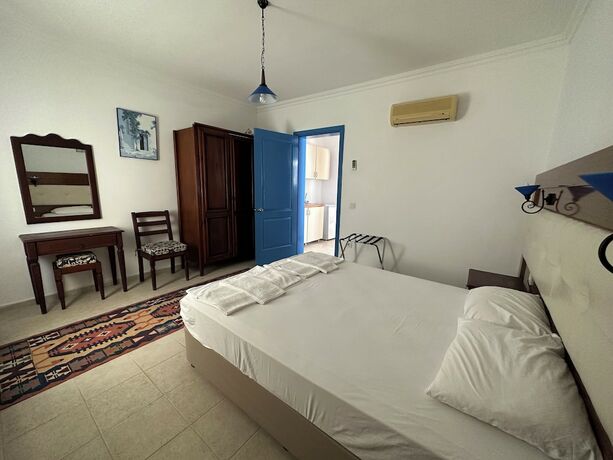 Imagen de la habitación del Eskiyali Otel. Foto 19