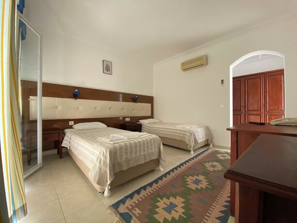 Imagen general del Eskiyali Otel. Foto 7