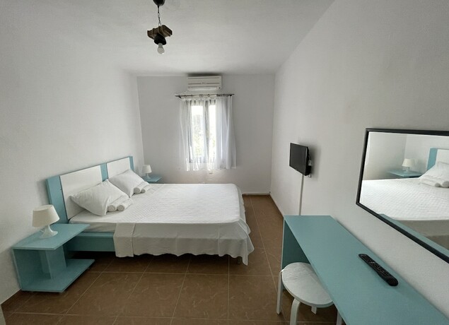 Imagen de la habitación del Esmana Otel. Foto 13