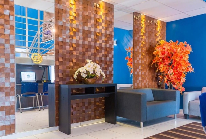 Imagen de los interiores del Espa&ccedil;o 345 Hotel. Foto 13