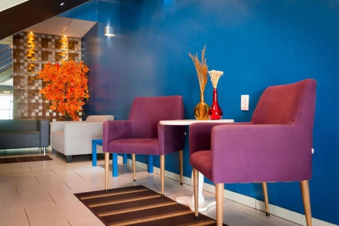 Imagen de los interiores del Espa&ccedil;o 345 Hotel. Foto 16