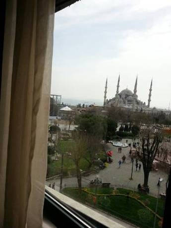 Imagen de los exteriores del Esra Sultan Hotel. Foto 12