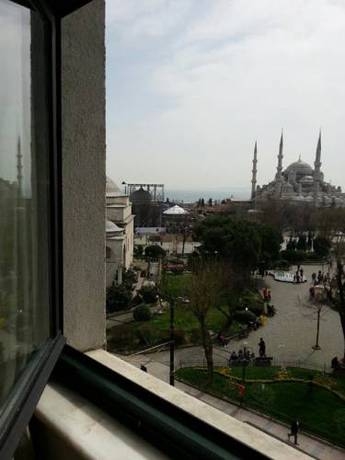 Imagen de los exteriores del Esra Sultan Hotel. Foto 13