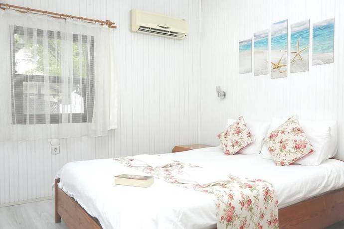Imagen de la habitación del Esralina Pension. Foto 8