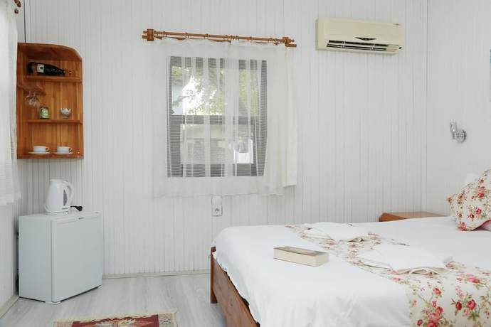 Imagen de la habitación del Esralina Pension. Foto 16