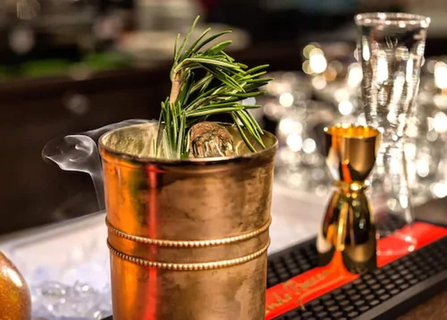 Imagen del bar/restaurante del Essential By Dorint Berlin-adlershof. Foto 7