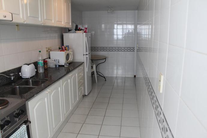 Imagen de los interiores del Esturion de Montoya. Foto 4