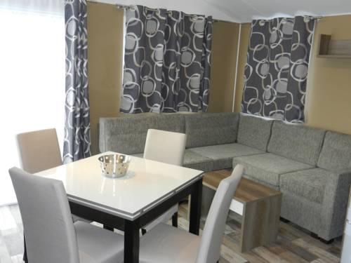 Imagen de la habitación del Et&eacute; Indien-h&ocirc;tellerie De Plein Air. Foto 8