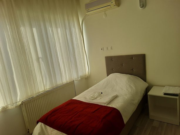 Imagen de la habitación del Etema Otel. Foto 5