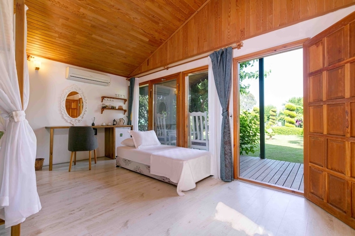 Imagen de la habitación del Etenna Beach Bungalows, Kemer. Foto 15