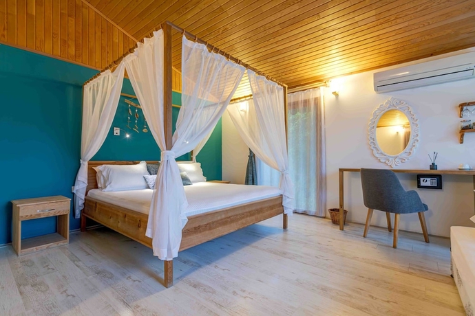 Imagen de la habitación del Etenna Beach Bungalows, Kemer. Foto 18
