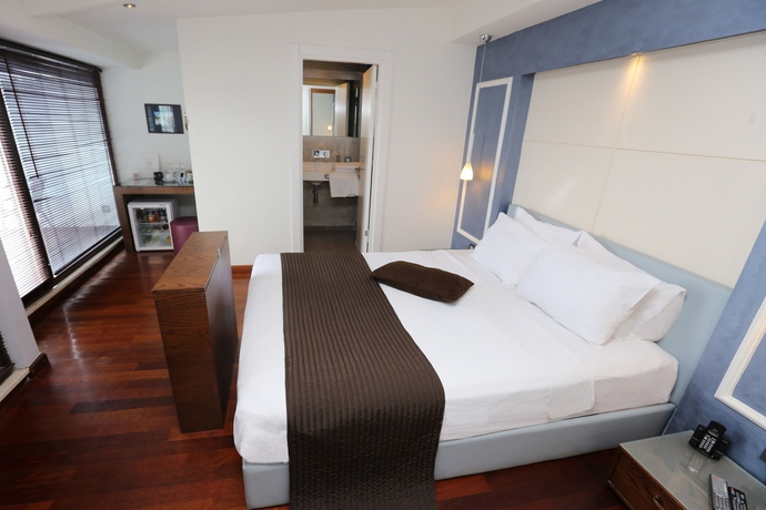 Imagen de la habitación del Eternity Hotel. Foto 14