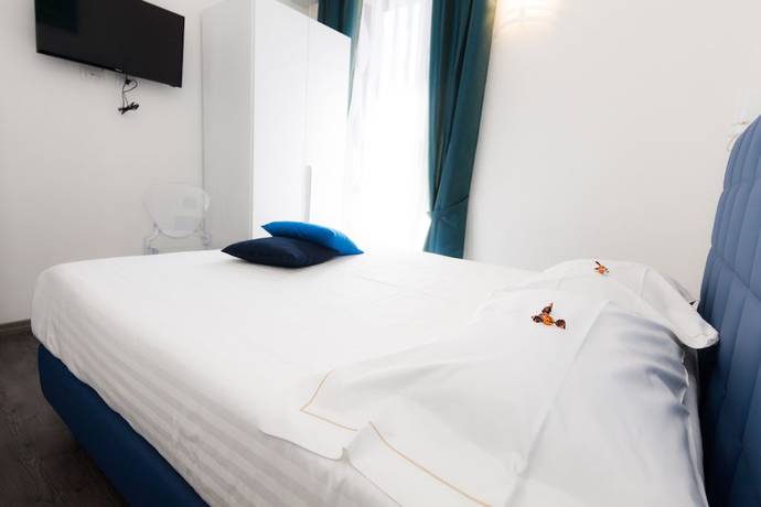 Imagen de la habitación del Etna Suite. Foto 9