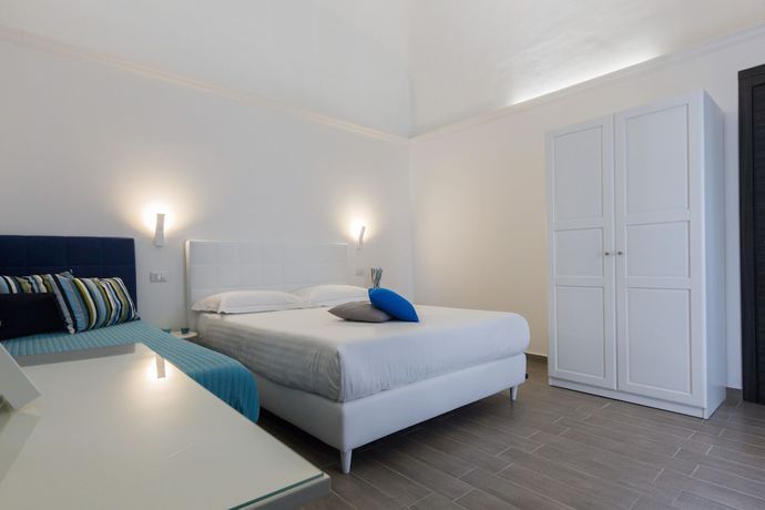 Imagen de la habitación del Etna Suite. Foto 11