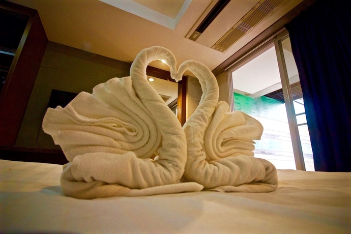 Imagen de la habitación del Eurna Resort. Foto 3