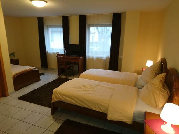 Imagen de la habitación del Euro-Hotel. Foto 14