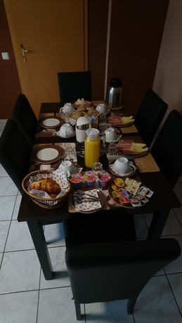 Imagen del bar/restaurante del Euro-Hotel. Foto 9