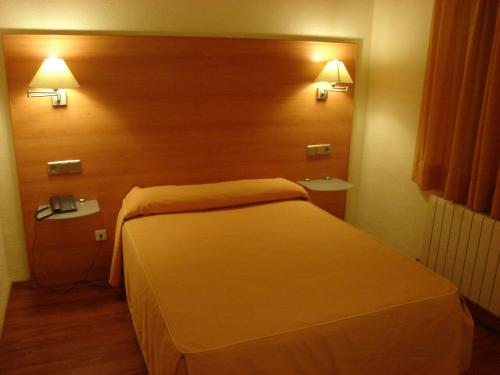 Imagen de la habitación del Europa, Villacañas. Foto 10