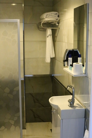 Imagen de la habitación del Eva Otel. Foto 4
